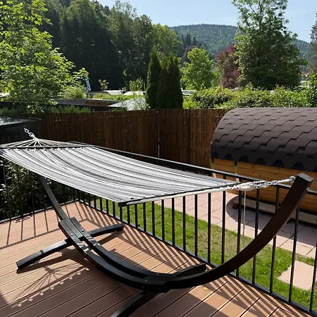 Village de vacances Tiny House Oase Mit Sauna Am Fluss
